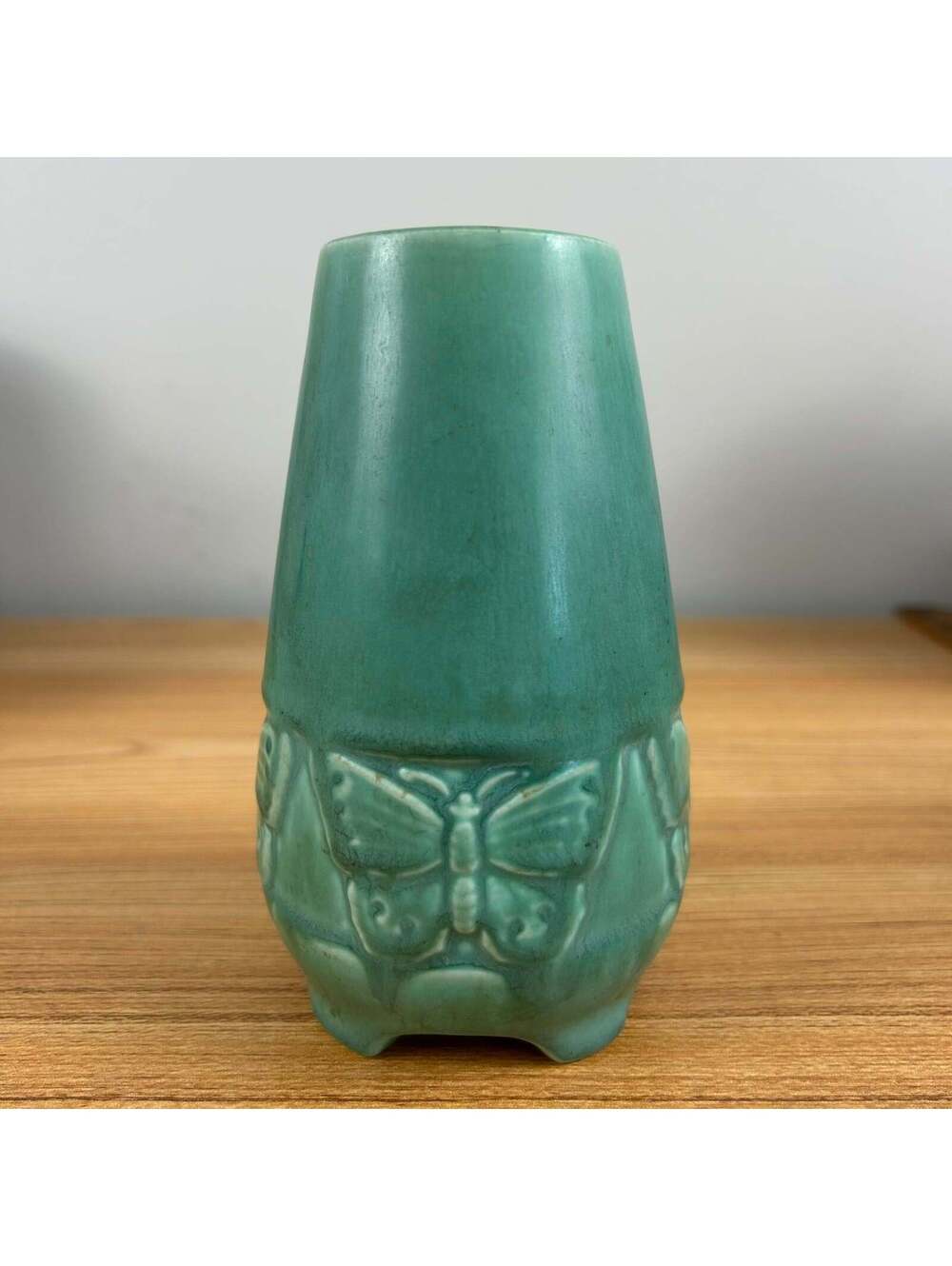 Rookwood 1940 Vintage Arts And Crafts Pottery Green Butterfly Ceramic Vase 2072